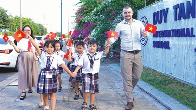 Hân hoan bước vào năm học mới