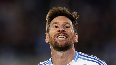 Messi រកបានពីរគ្រាប់ក្នុងការប្រកួតចុងក្រោយនៃវគ្គជម្រុះ World Cup ធ្វើឱ្យអ្នកគាំទ្រអាហ្សង់ទីនកាន់តែសោកស្តាយ