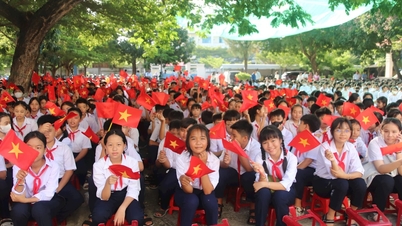 Ngày khai trường rộn ràng ở ngôi trường vùng biển