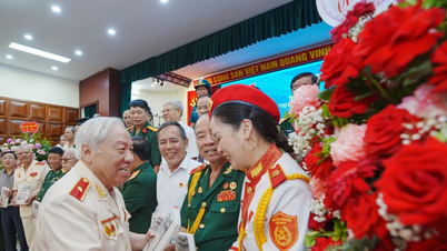 Un general de 95 años escribe un libro sobre el ardiente campo de batalla de Tri Thien