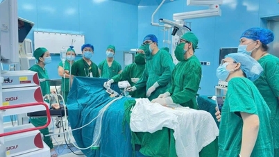 Operasi laparoskopi darurat pertama yang berhasil di Con Dao