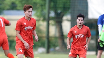Vietnamský tým porazil klub CAHN: V zápase padlo 7 gólů, honička jako ve filmech