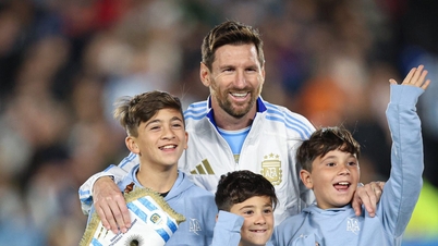 Lionel Messi, đừng bỏ World Cup 2026!