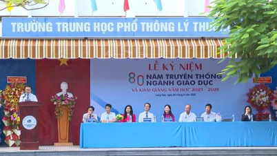 Střední škola Ly Thuong Kiet je odhodlána ve školním roce 2025-2026 excelentně splnit své úkoly.
