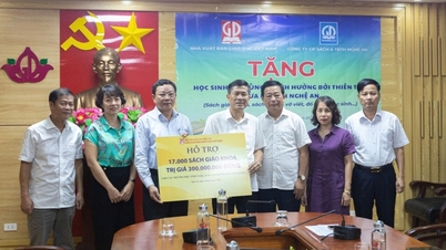 ປຶ້ມແບບຮຽນກວ່າ 17.000 ຫົວ ໜູນຊ່ວຍນັກຮຽນ ເຫງະອານ ໃນວັນເປີດ