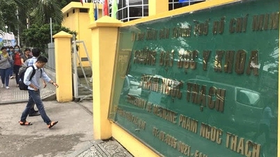 Fostul rector al Universității de Medicină Pham Ngoc Thach a fost sancționat disciplinar și a demisionat după bunul plac.