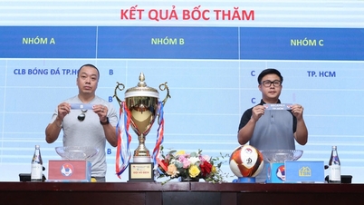2025년 U17 국가 결승전의 CAHN과 Nam Dinh