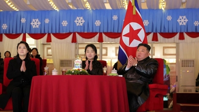 Kim Jong-un deltog i nyårsfirandet och berömde det nordkoreanska folkets insatser.