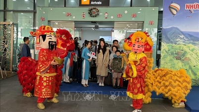 Gia Lai begrüßt seine ersten Touristen des Jahres.