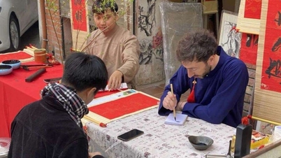ہنوئی نے نئے سال 2026 کا خیرمقدم کیا: 5 مقامات پر آتش بازی کی نمائش اور متحرک الٹی گنتی تہواروں کا ایک سلسلہ۔