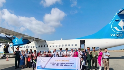 Vietnam Airlines begrüßt gleichzeitig im Jahr 2026 ihre ersten Passagiere.