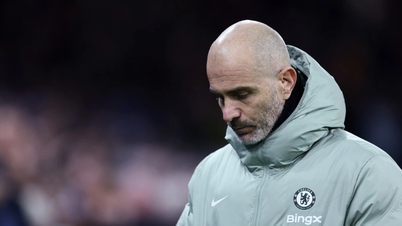 O primeiro treinador da Premier League a perder o emprego no dia de Ano Novo de 2026.