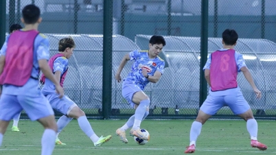 การฝึกซ้อมครั้งแรกของทีมชาติเวียดนาม U23 ในปี 2026 เข้มข้นไม่แพ้การแข่งขันจริง: ยังไม่ทราบว่าใครจะตกรอบ อาจจะเป็น...