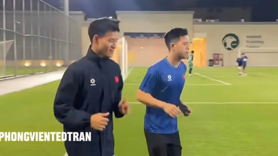 Thanh Nhàn muncul di sesi latihan pertama pasukan Vietnam B23 di Arab Saudi.