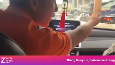 Motorista de táxi de Nha Trang 'realiza truque de mágica' para trocar dinheiro com turistas ocidentais.