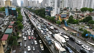 Hanoi: Lastwagen über 10 Tonnen sind für 12 Stunden von der erhöhten Strecke der Ringstraße 3 verbannt.
