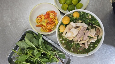 Pho (Vietnam erişte çorbası) ve su kuklası gösterisi, UNESCO Somut Olmayan Kültürel Miras Listesi'ne dahil edilmek üzere aday gösterildi.