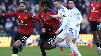 Man United spelade oavgjort mot Leeds United och missade därmed en topp fyra-placering.