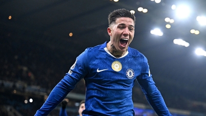 Chelsea gav Man City ett bittert bakslag i sista minuten.
