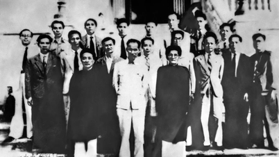 Prezydent Ho Chi Minh i pierwsze wybory powszechne dokładnie 80 lat temu.