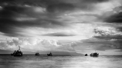 Black and white landscape photography: The separation rule is key to success.