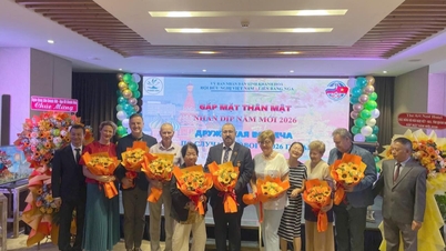 Pour approfondir encore davantage les bonnes relations entre les habitants de Khanh Hoa et leurs amis russes.