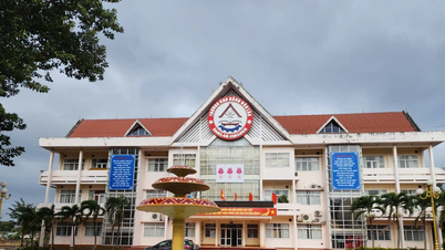 Kolej Vokasional Phu Yen telah digabungkan menjadi Kolej Dak Lak.