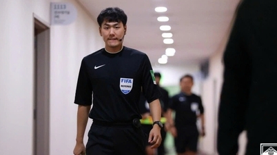 Wasit yang 'beruntung' memimpin pertandingan U23 Vietnam melawan U23 Yordania.