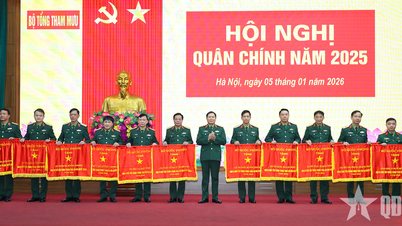Đại tướng Nguyễn Tân Cương chủ trì Hội nghị quân chính Bộ Tổng Tham mưu năm 2025