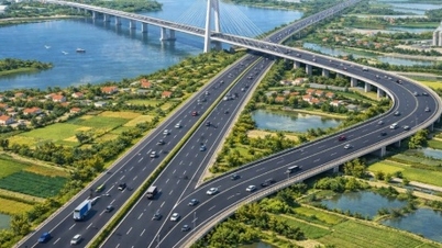 Vi ber sentralregjeringen om å bevilge 7000 milliarder VND for å bygge en vei som forbinder Ninh Binh og Hung Yen.