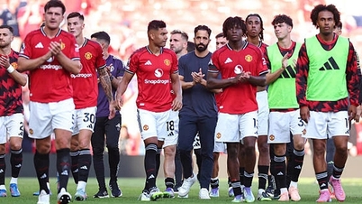 Manchester United oyuncuları, teknik direktör Ruben Amorim'e övgü dolu sözler söyledi.