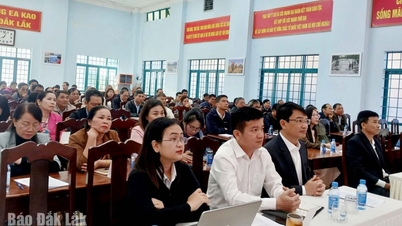 Đảng ủy phường Ea Kao khen thưởng 212 tập thể, cá nhân xuất sắc