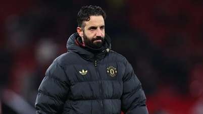 أقيل المدرب أموريم من منصبه في جامعة مانشستر.