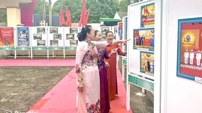 Die Ausstellung umfasst 220 Gemälde und Fotografien zum Thema Phuoc Long – 51 Jahre Bau und Entwicklung.