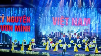 Весна на батьківщині 2026: «Прагнення В'єтнаму – мир і процвітання»