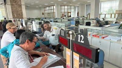 On estime que la ville d'Hô Chi Minh-Ville percevra près de 620 000 milliards de VND d'impôts en 2025.
