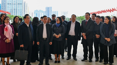 [Ảnh] Thường trực Ban Bí thư Trần Cẩm Tú kiểm tra công tác chuẩn bị tổ chức Đại hội XIV của Đảng