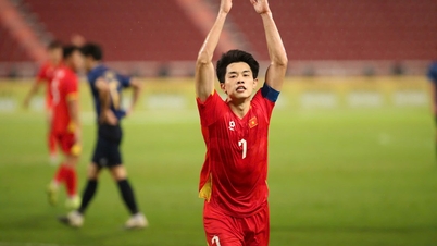 Vietnam U23'ün Ürdün U23 karşısındaki ilk 11'i: Dinh Bac hücumun liderliğini yapıyor.