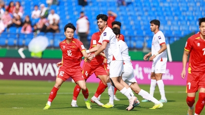 Trots att de var utmattade av den stekande solen presterade Vietnams U23-lag ändå utmärkt. Vad sa tränaren Kim Sang-sik om detta?