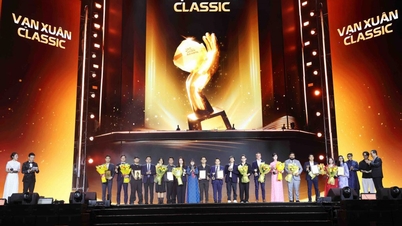 Vietnam Airlines hedrades vid ceremonin för Creative Advertising Awards – Van Xuan Awards 2025.
