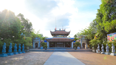 Templo Quang Trung: Um destino atraente no coração da cidade de Vinh.