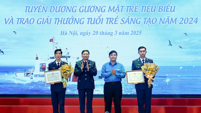 Người chỉ huy tận tụy, mẫu mực