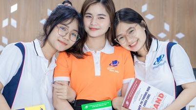 De Open Universiteit van Ho Chi Minh-stad maakt haar toelatingsplan voor 2026 bekend, waarbij rekening wordt gehouden met studieresultaten.