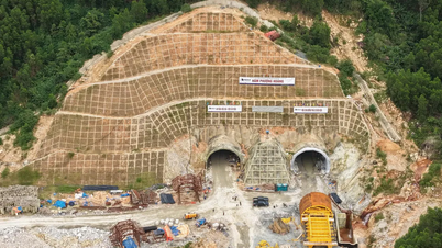 Tunel Phuong Hoang Pass na dálnici Khanh Hoa - Buon Ma Thuot byl dokončen.