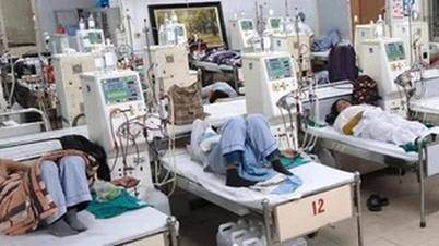 Eine 20-jährige Patientin, die jahrelang Softdrinks statt Wasser getrunken hatte, entwickelte ein Nierenversagen.