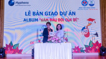 Album 'Tahun Pertama Bayi Anda' - Hadiah bermakna untuk ibu dan bayi di Hospital Hung Vuong