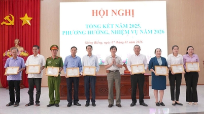 Komune Giồng Riềng menyelesaikan target 48/48 untuk tahun 2025.