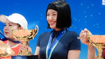 Runner-up Hoai Phuong wins the new and unique pickleball format.