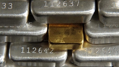 Silverpriset idag, 8 januari 2026: Faller kraftigt, leta efter en stop-loss-punkt.