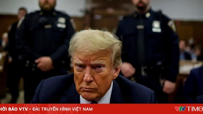 Οι ΗΠΑ αντιμετωπίζουν τον κίνδυνο να αναγκαστούν να επιστρέψουν πάνω από 133 δισεκατομμύρια δολάρια σε εισαγωγικούς δασμούς.